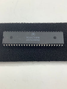 MC68230P8 - MOTOROLA - PARALLEL INTERFACE/TIMER(PI/T)