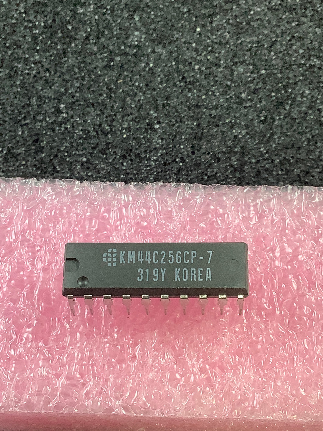 KM44C256CP-7 - SAMSUNG - FAST PAGE DRAM