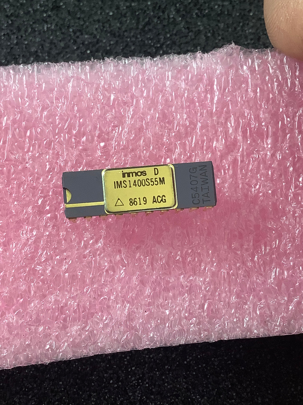 IMS1400S55M - INMOS - High Performance 16K SRAM 20-Pin