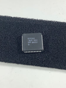 CY7C343-30JC - CYPRESS - Erasable Programmable Logic Device (EPLD)