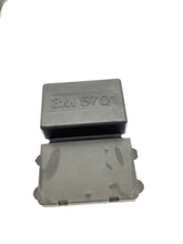 Load image into Gallery viewer, 5701 - 3M - 10 pack Device Carrier, Single, Velostat, Hinged, 1.55 x 1.01 x 0.46 in.  98-0798-1610-8
