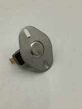 Load image into Gallery viewer, SES-L150 - SELCO - THERMO SWITCH /NC /OPEN 150 DEGREE F
