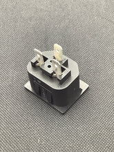 Load image into Gallery viewer, 716/15-63 - QUALTEK - POWER ENTRY MODULE, 15A 250VAC

