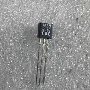 2N6520 - Silicon PNP Transistor - MFG.  MOTOROLA