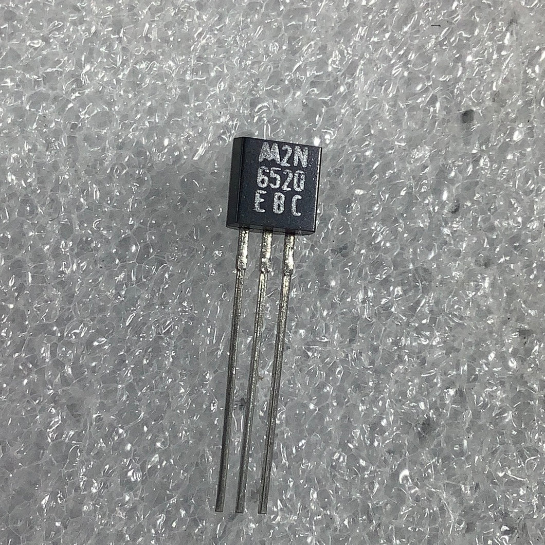 2N6520 - Silicon PNP Transistor - MFG.  MOTOROLA