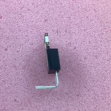 Load image into Gallery viewer, EZ1587CT-H - SEMTECH - 1.3-5.7V Adjustable Positive Voltage Regulator

