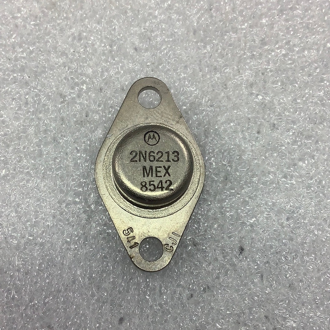 2N6213 - Silicon PNP Transistor - MFG.  MOTOROLA