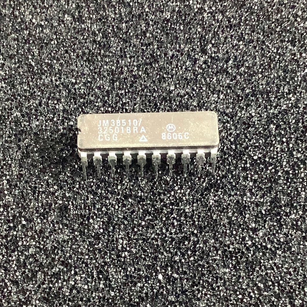 JM38510/32501BRA - MOTOROLA - Military High-Reliability Integrated Circuit, Commercial Number 54LS273