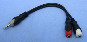 "Y" Adapter 3.5mm Stereo Plug / (2) 3.5mm Stereo Jacks, 4025