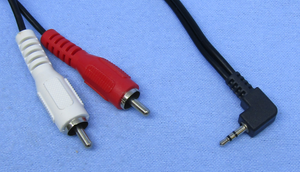 R/A 2.5mm Stereo/M (2) RCA/M-6', 44-297