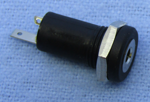 2.5mm  Mono Jack, Panel Mnt, Isolated, 70-626