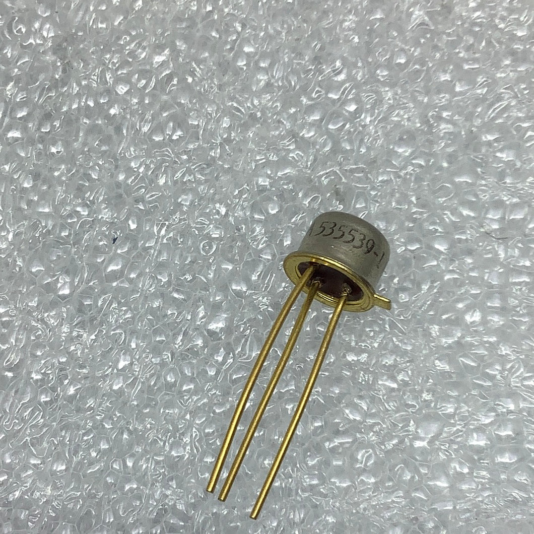2N3829 - MOTOROLA (535539-1) - Silicon PNP Transistor  MFG -MOTOROLA