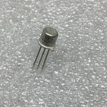 Load image into Gallery viewer, 2N3546 - Silicon PNP Transistor  MFG -MOTOROLA
